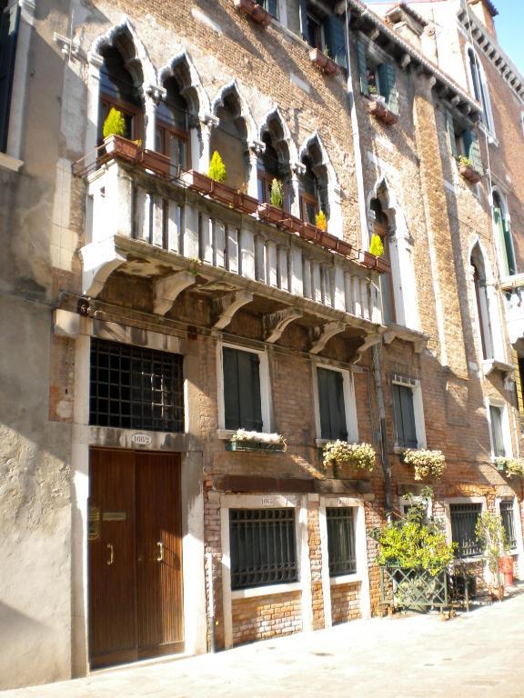 Ca' Cortigiane Suite Venice Bilik gambar
